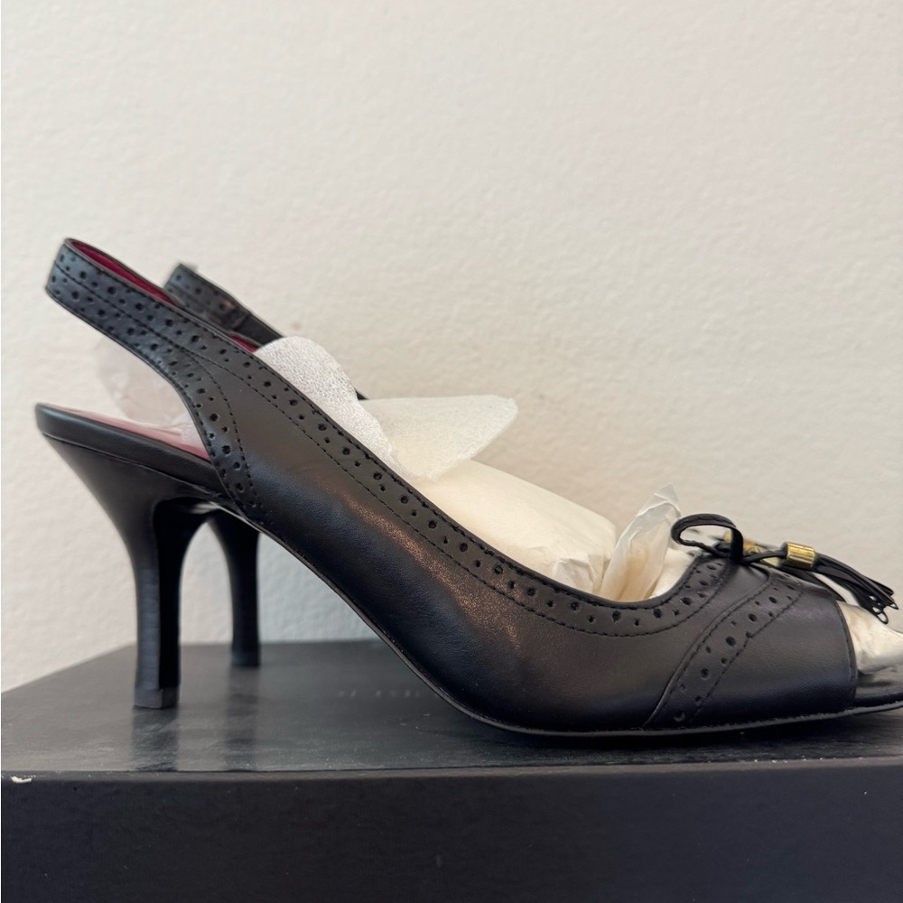 Banana Republic Black Slingback Heels with Bow Detail - size 10 new